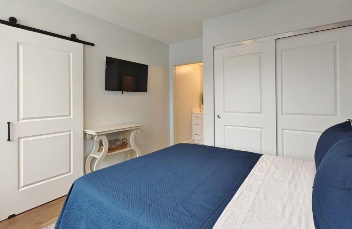 Fun Cozy Apts - 1 25 Mile Walk To Tiaa Bnk Fld Джэксонвиль Экстерьер фото